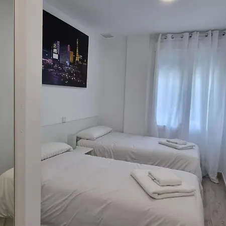 Apartamentos Tanez Santurce A Madrid Exterior photo
