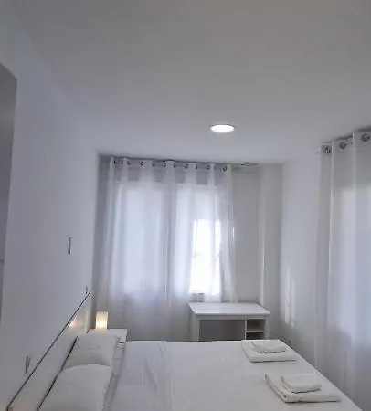 Apartamentos Tanez Santurce A Madrid Exterior photo