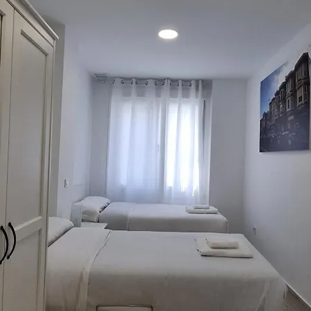 Apartamentos Tanez Santurce A Madrid Exterior photo