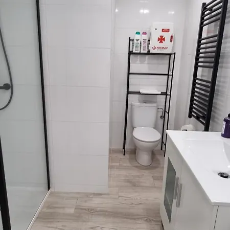 Apartamentos Tanez Santurce A Madrid Exterior photo